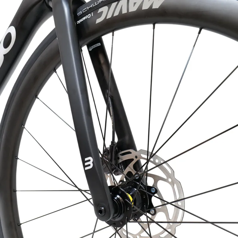 Basso Astra Ultegra Di2 with Cosmic SL Road Bike in Chameleon-2